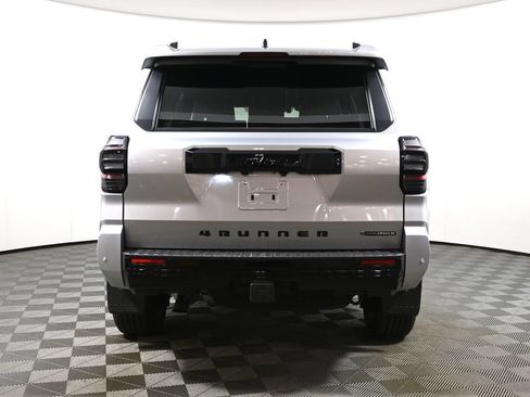 Used 2025 Toyota 4Runner Platinum AWD/4WD image 6