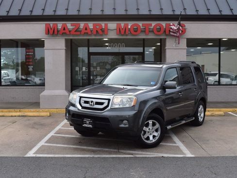 Used 2010 Honda Pilot Touring image 2