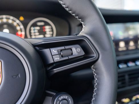 Certified 2026 Porsche 911 GT3 RWD image 22