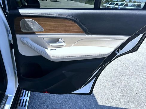 Used 2022 Mercedes-Benz GLE 350 image 18