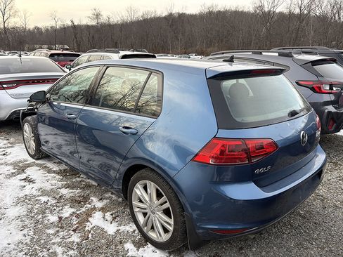 Used 2015 Volkswagen Golf TDI SE image 2