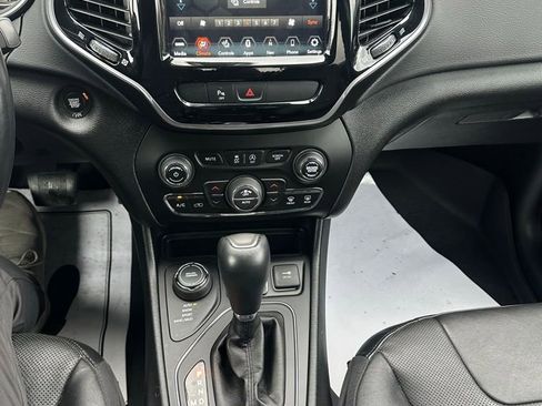 Used 2020 Jeep Cherokee High Altitude image 13