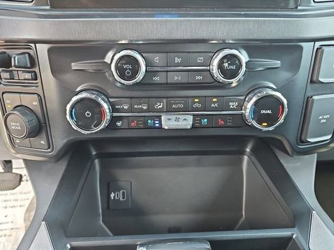 Used 2024 Ford F250 Platinum image 22