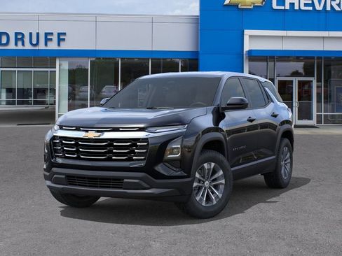 New 2026 Chevrolet Equinox LT FWD image 6