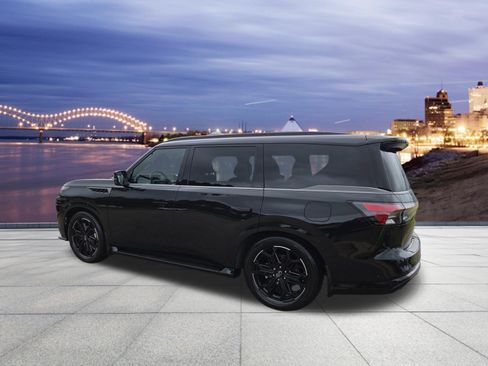 Used 2026 INFINITI QX80 4WD w/ Sport Exterior Package image 3