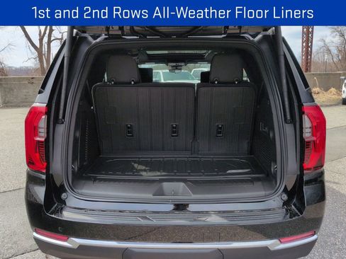 New 2026 GMC Yukon Elevation w/ Elevation Premium Package AWD/4WD image 23