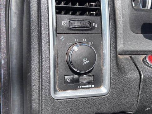 Used 2018 RAM 2500 Big Horn AWD/4WD image 8