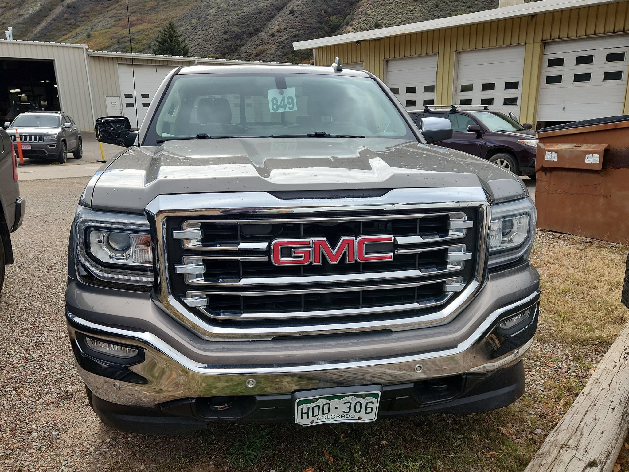 Used 2017 GMC Sierra 1500 SLT w/ SLT Premium Package AWD/4WD image 2