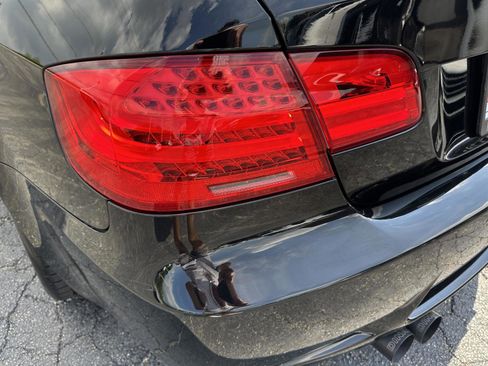 Used 2011 BMW M3 Coupe image 23