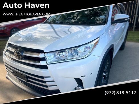 Used 2019 Toyota Highlander Plus image 1