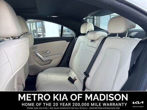 Used 2023 Mercedes-Benz CLA 250 4MATIC image 25