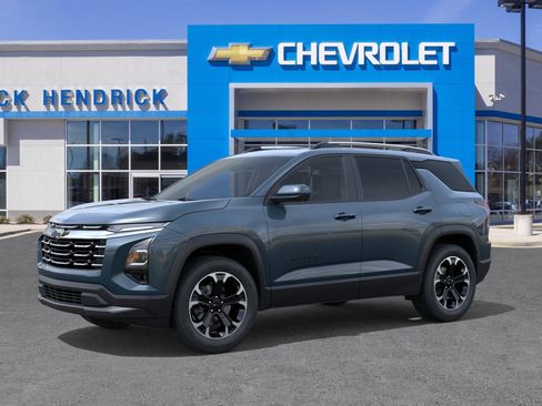 New 2026 Chevrolet Equinox LT FWD image 3