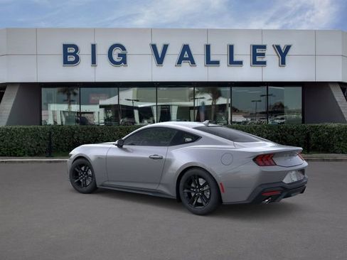 New 2026 Ford Mustang GT RWD image 4