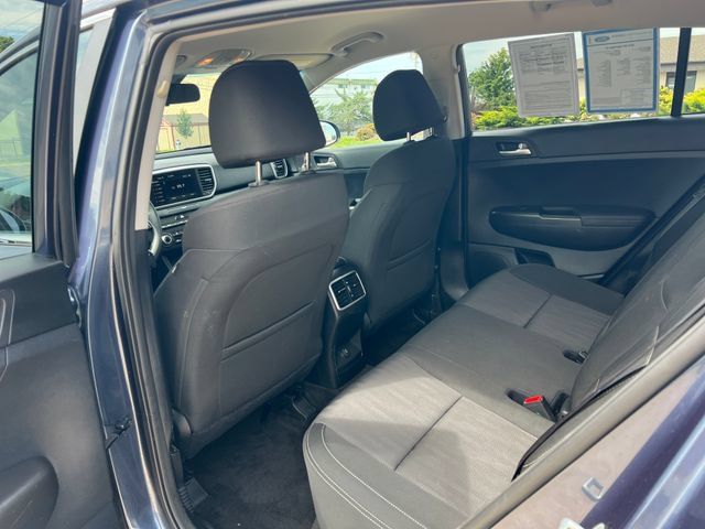 Used 2022 Kia Sportage LX FWD image 37