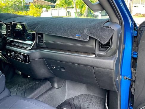Used 2022 Chevrolet Silverado 1500 LT w/ Protection Package AWD/4WD image 16