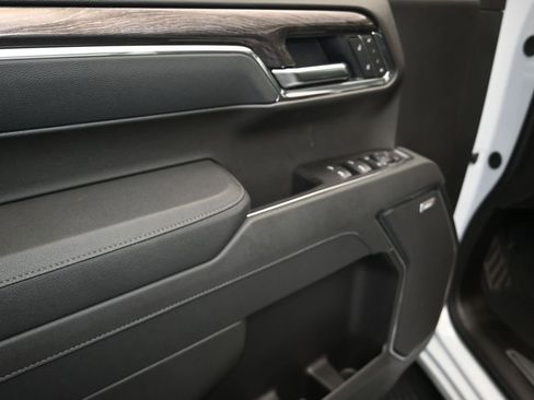 New 2026 Chevrolet Silverado 1500 LTZ w/ LTZ Premium Package AWD/4WD image 11