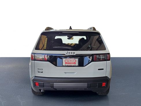 New 2026 Jeep Cherokee Overland AWD/4WD image 9