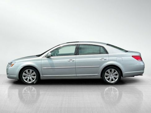Used 2007 Toyota Avalon XLS FWD image 7