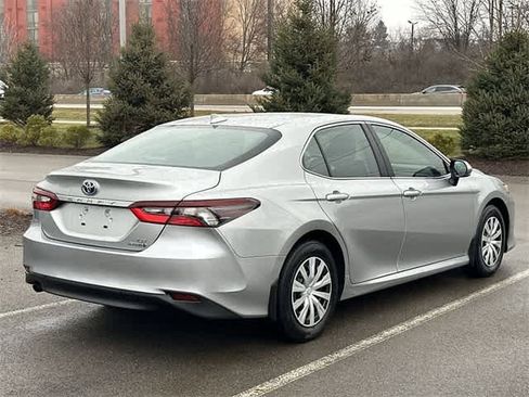 Used 2024 Toyota Camry LE image 31