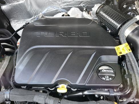 Certified 2023 Buick Encore GX Select FWD image 22
