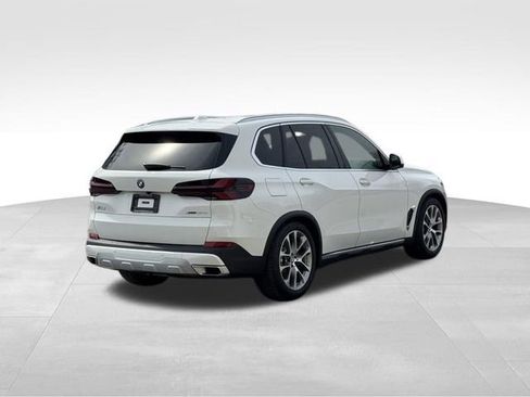 Certified 2026 BMW X5 xDrive50e image 9