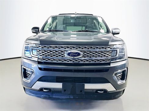 Used 2018 Ford Expedition Max Platinum image 4