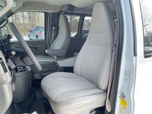 Certified 2023 Chevrolet Express 3500 LS image 18