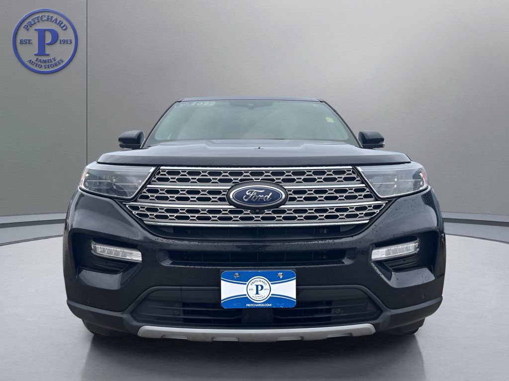Used 2022 Ford Explorer Limited AWD/4WD image 2
