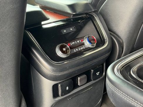 Used 2020 Lincoln Navigator L Reserve RWD image 26