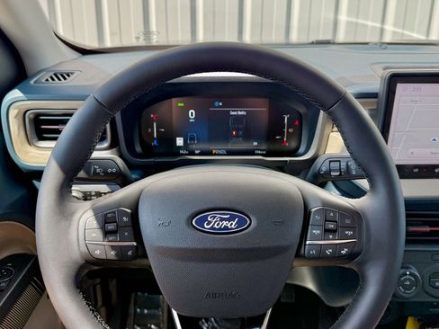 New 2026 Ford Maverick Lariat AWD/4WD image 24