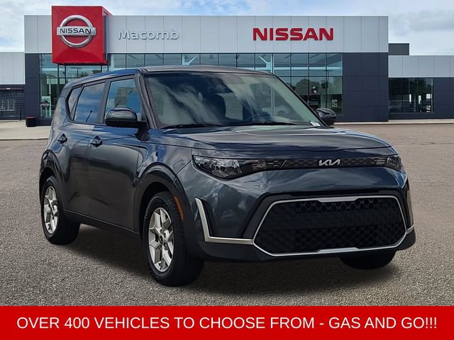 Used 2024 Kia Soul LX w/ LX Technology Package FWD image 1