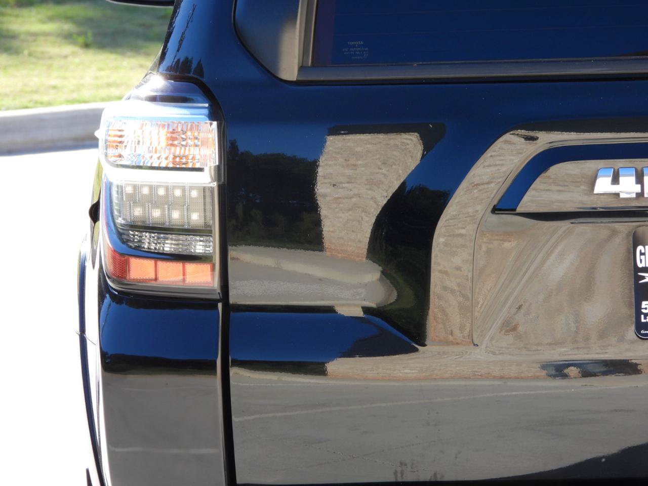 Used 2017 Toyota 4Runner SR5 Premium RWD image 33