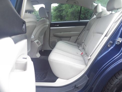 Used 2011 Subaru Legacy 2.5i AWD/4WD image 12