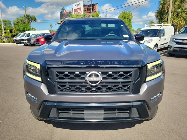Certified 2023 Nissan Frontier SV w/ Midnight Edition Package RWD image 7