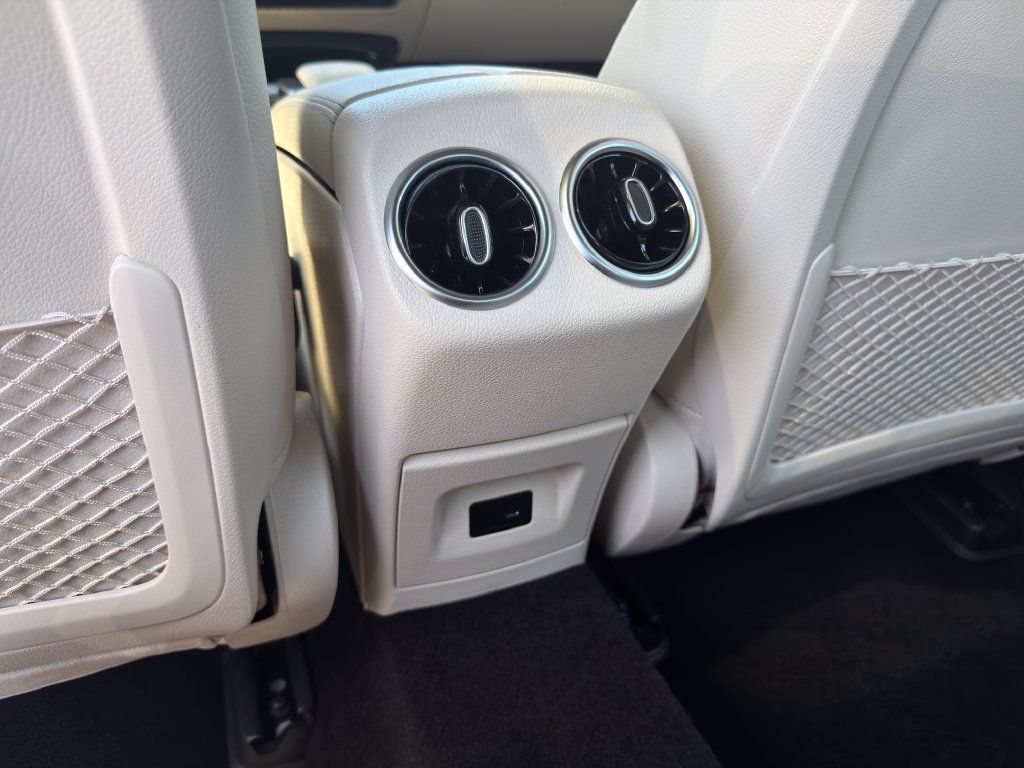 Used 2022 Mercedes-Benz A 220 image 31