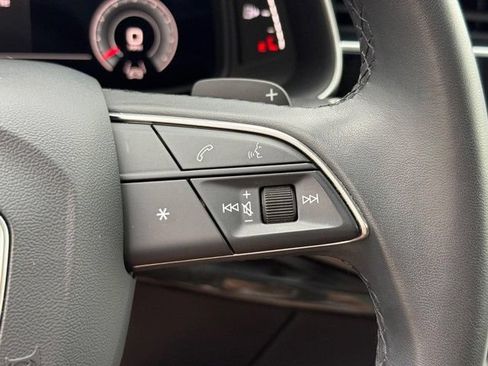 Used 2023 Audi Q7 2.0T Premium w/ Convenience Package AWD/4WD image 18