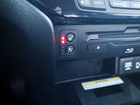 Used 2019 Honda Pilot Elite image 20