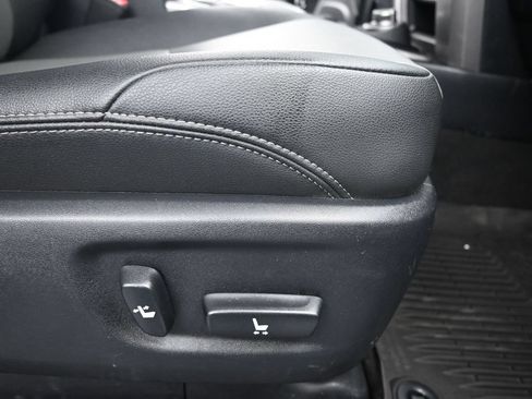 Used 2019 Toyota 4Runner SR5 Premium AWD/4WD image 12