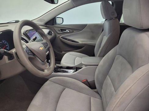 Used 2021 Chevrolet Malibu LS FWD image 17