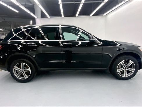 Certified 2022 Mercedes-Benz GLC 300 image 6