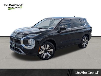 New 2025 Mitsubishi Outlander SE