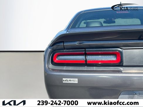 Used 2015 Dodge Challenger R/T Scat Pack w/ Leather Interior Group image 7