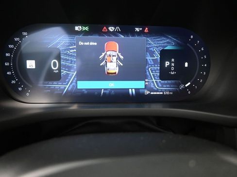 New 2026 Volvo XC60 B5 Plus w/ Protection Package Premier image 20