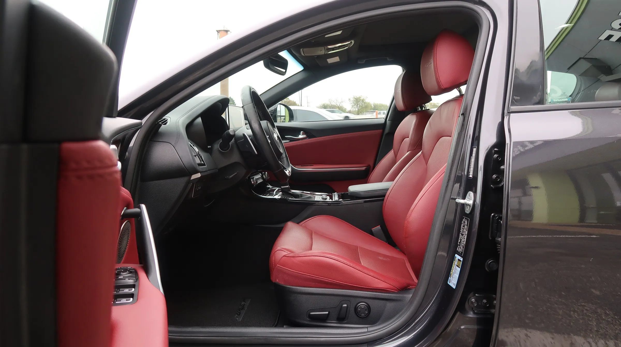 Used 2020 Kia Stinger GT-Line w/ Sun & Sound Package RWD image 12