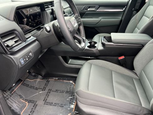 Used 2026 GMC Terrain AT4 image 15