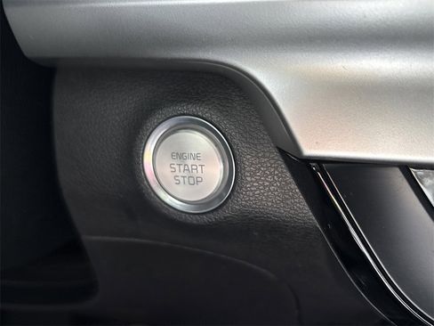 Used 2021 Kia Telluride LX image 30