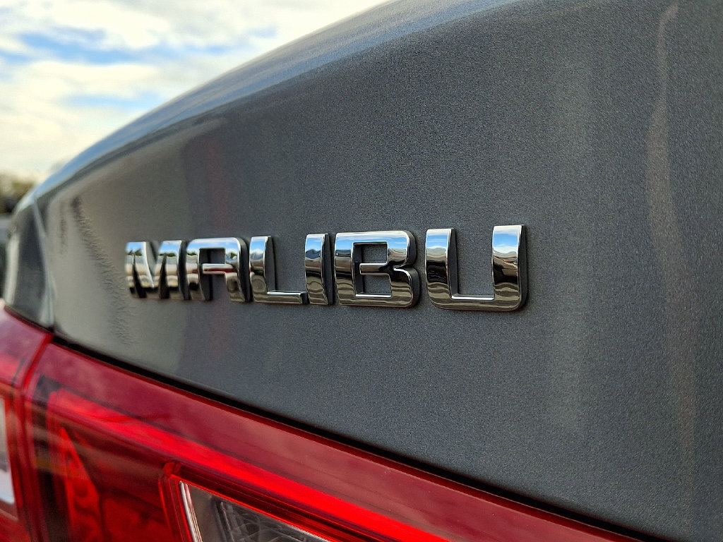 Used 2023 Chevrolet Malibu LT FWD image 29