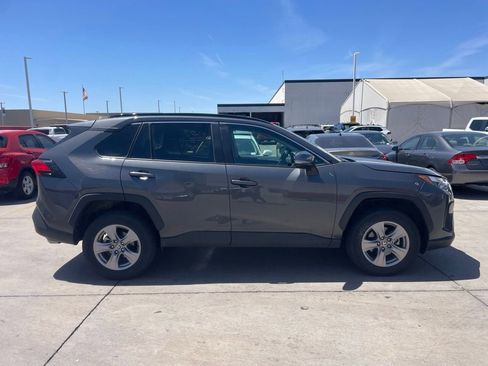 Used 2024 Toyota RAV4 XLE FWD image 3