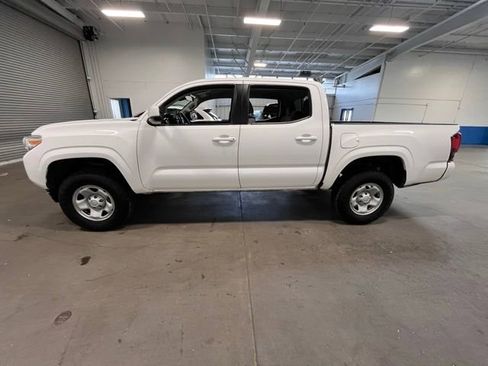 Used 2021 Toyota Tacoma SR w/ SR Convenience Package RWD image 6