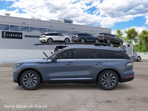 New 2026 Lincoln Aviator AWD image 3
